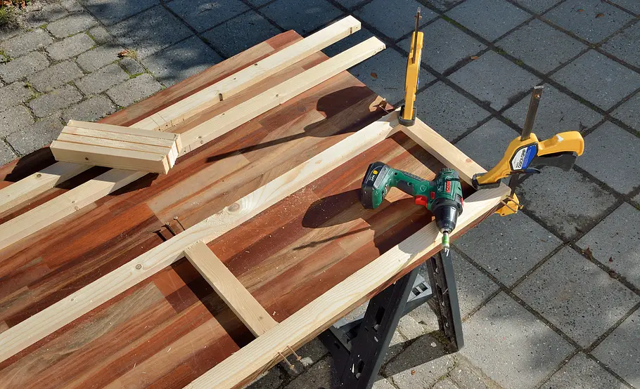 Mobile Sichtschutz-Markise für Terrasse und Balkon bauen