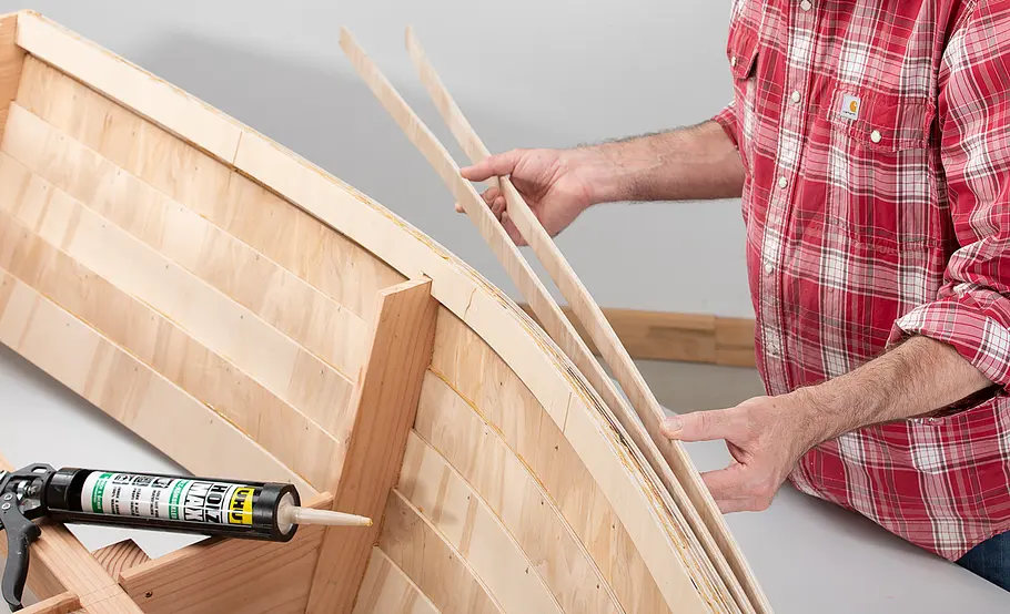 Hochbeet-Boot bauen