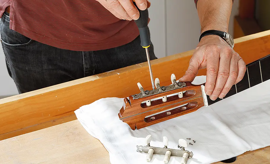 Gitarre reparieren