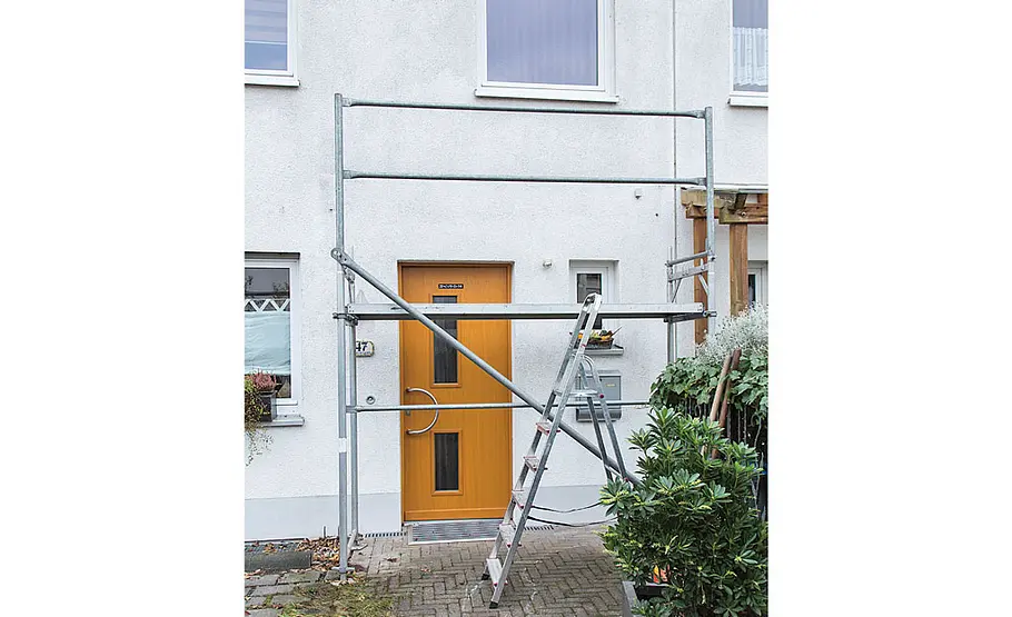 Vordach an WDVS befestigen