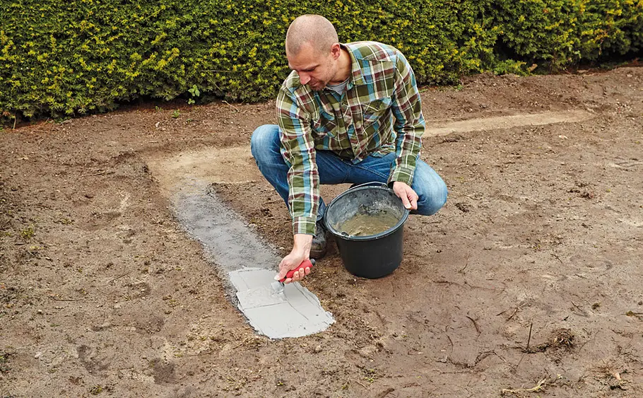 Steinmauer für den Garten aus Klinker