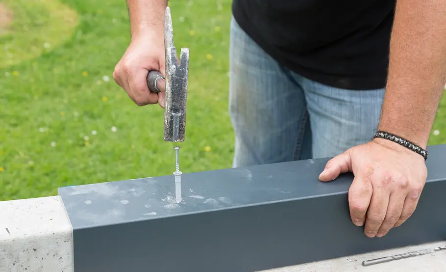 Terrassenüberdachung aus Alu und Glas bauen
