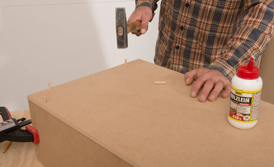 Betthaupt mit Stauraum selber bauen