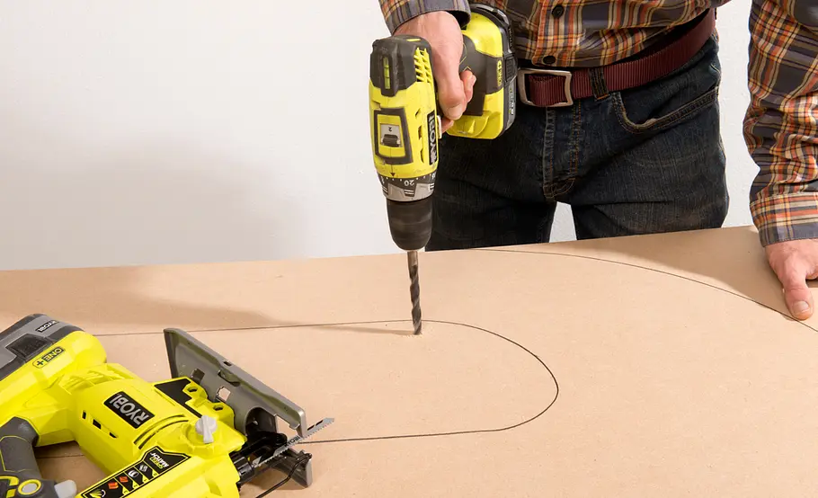 Betthaupt mit Stauraum selber bauen