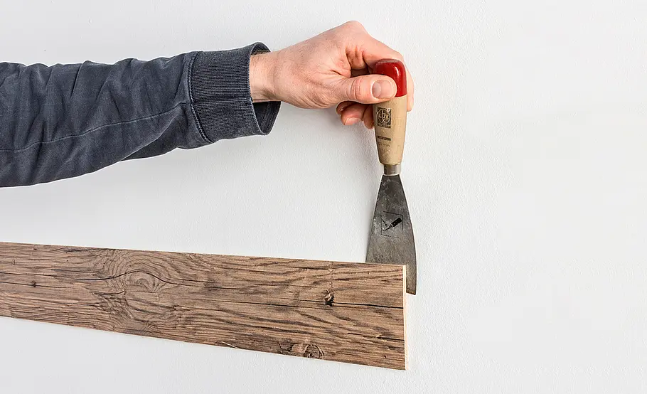 Wand mit Echtholz verkleiden