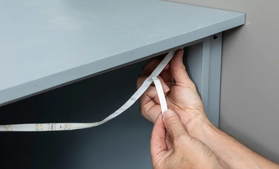 Dachschrägenschrank: Einbau