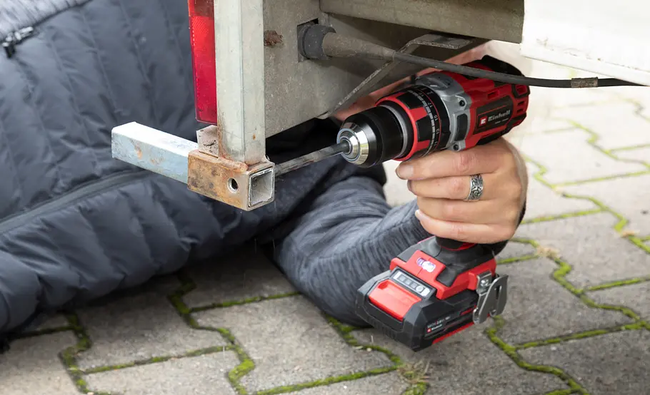 Anhänger-Stützen reparieren