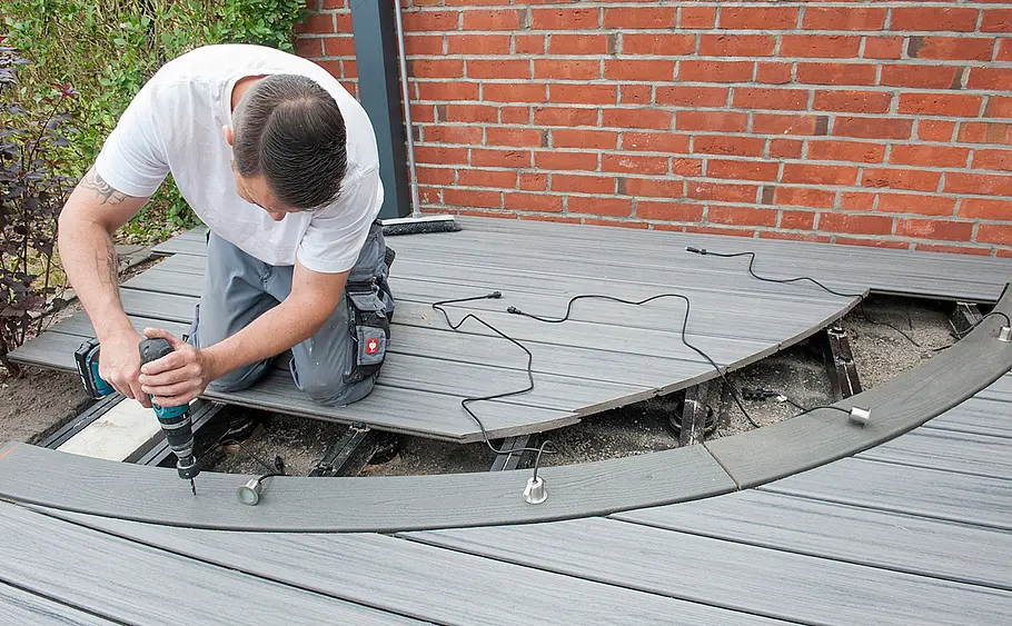 Terrasse aus WPC-Dielen bauen