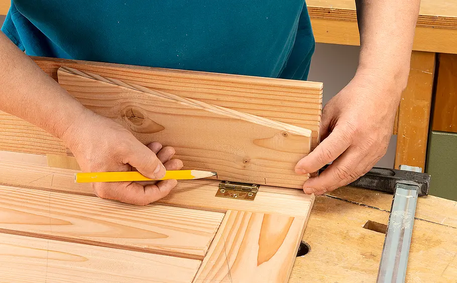 Klapptisch für Balkongeländer bauen