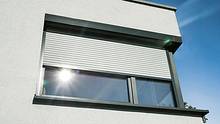 Sonnenschutz am Fenster - Foto: Hersteller / Roma