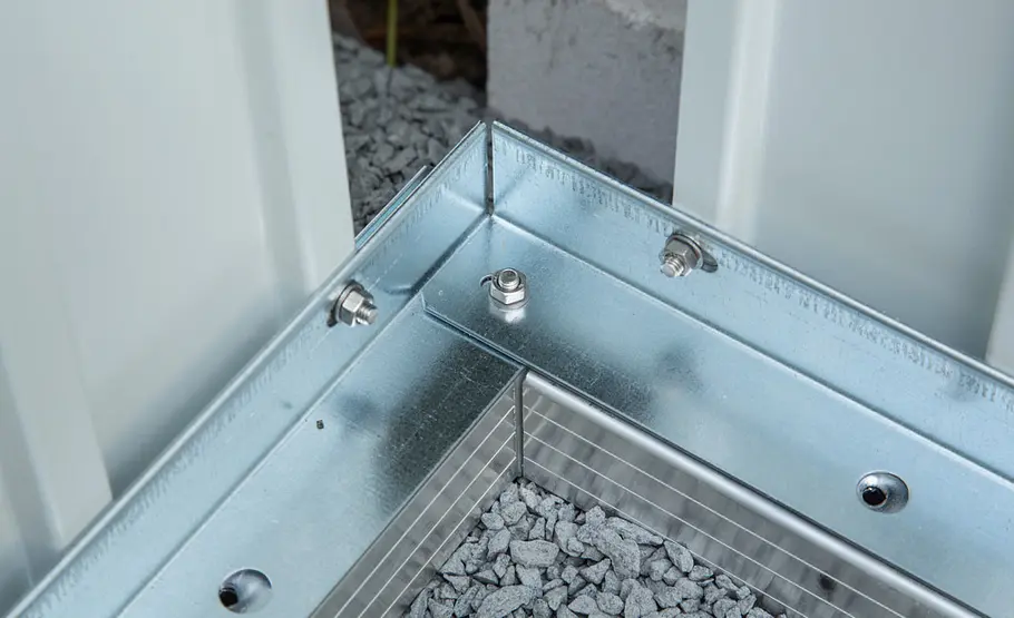 Metall-Gerätehaus selber bauen