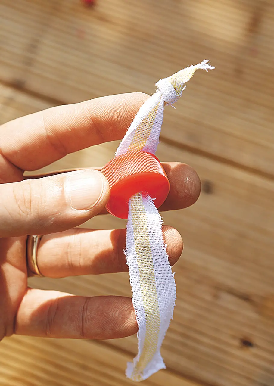 Lifehack: Selbstbewässernden Kräutertopf basteln