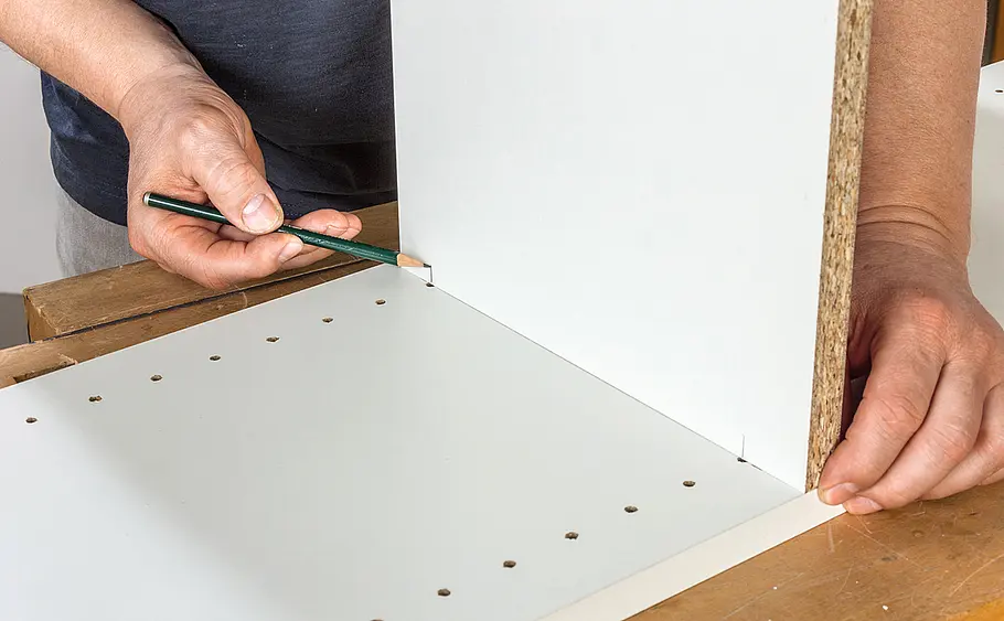 Raumhohes Bücherregal selber bauen