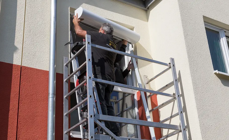 Elektrischen Vorbaurollladen nachrüsten
