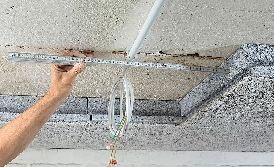 Kellerdecke dämmen mit Mehrschichtplatten