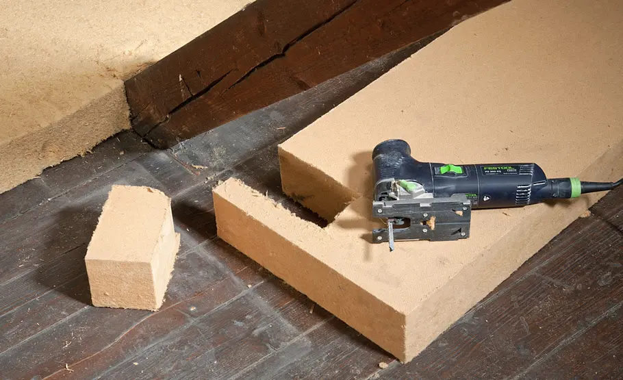 Dachboden dämmen mit Holzfaserplatten