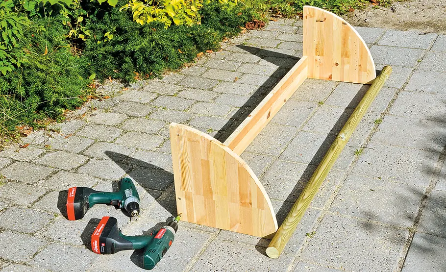 Mobile Gartenbrause mit Sichtschutz bauen