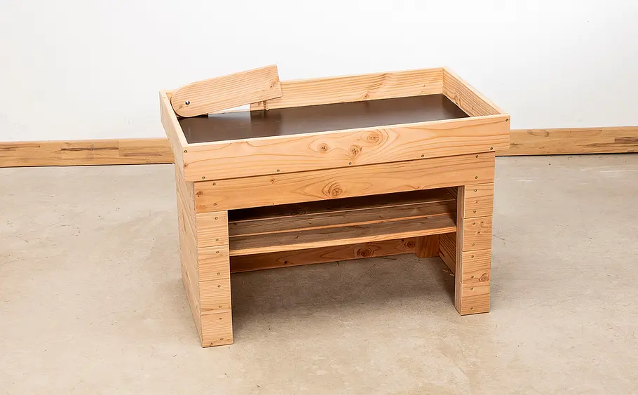 Matschküche: Sandkasten bauen