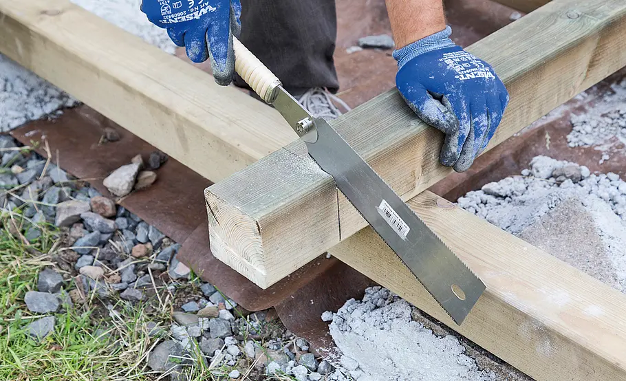 Terrassendielen aus Lärche verlegen