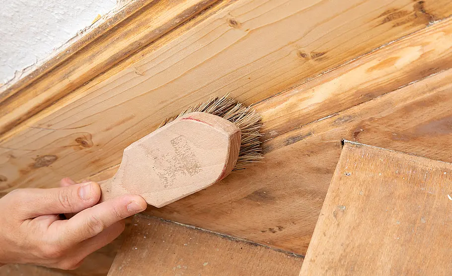 Holztreppe restaurieren