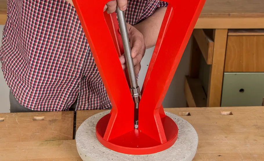Arbeitshocker aus Beton selber bauen