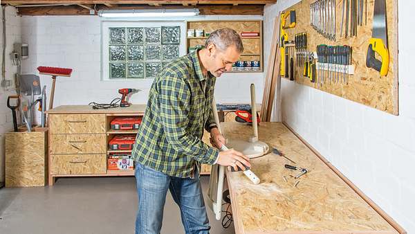 Anleitung: Werkstattmöbel selber bauen - Foto: sidm / DW