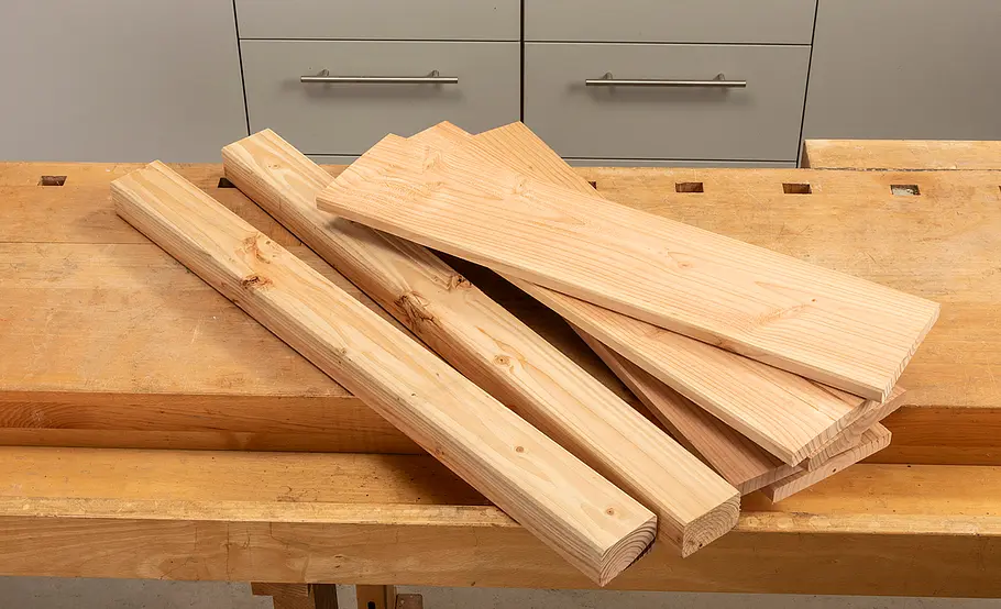 Kleines Hochbeet für den Balkon bauen