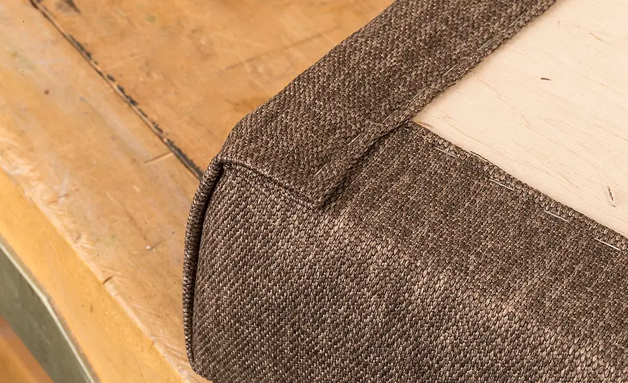 Sessel aus altem Bett bauen