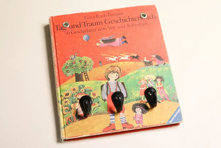 Kinderbuch-Schlüsselbrett bauen