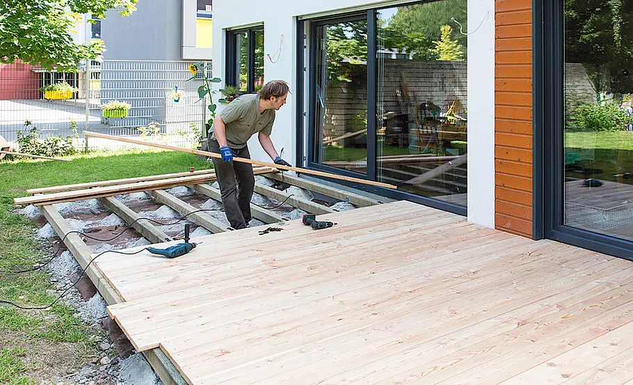 Terrassendielen aus Lärche verlegen