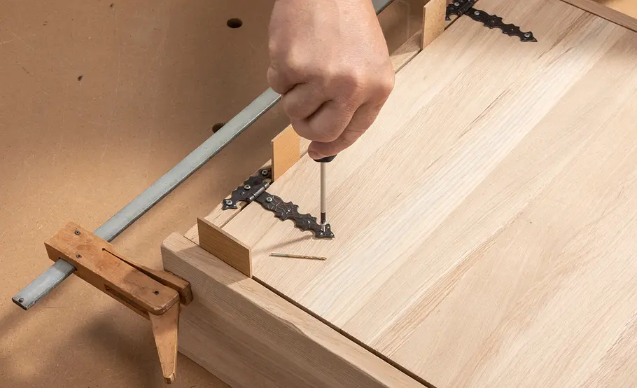 Rustikales Badschränkchen bauen