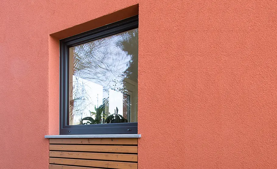 Fassade verkleiden mit Holz