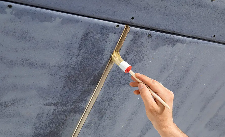 Dachstuhl mit Gipskartonplatten beplanken