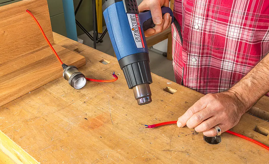 Leseleuchte mit Ablage selber bauen