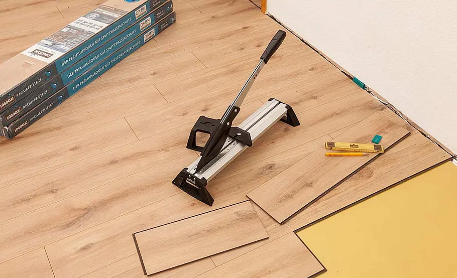 Laminat richtig verlegen – von Raum zu Raum