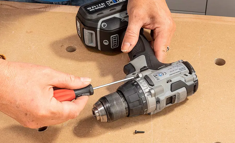 Akkuschrauber reparieren