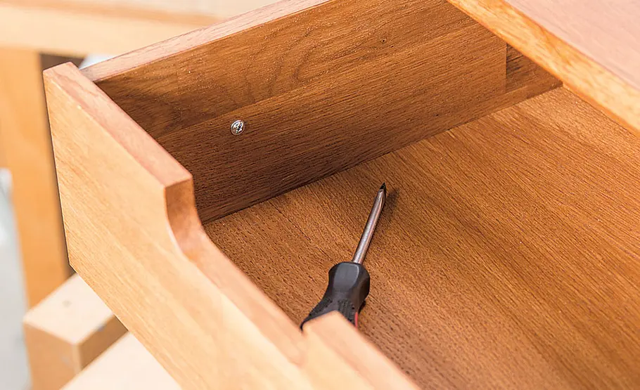Hochwertigen Nachtschrank selber bauen