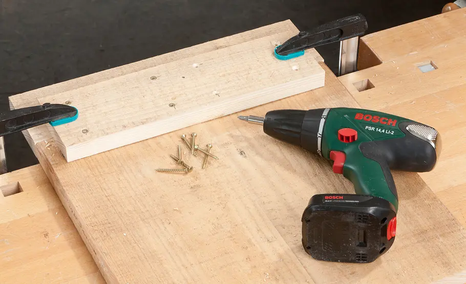 Servier-Hilfen aus Holz selber bauen