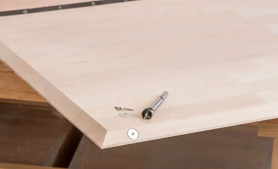 Wandschreibtisch zum Aufklappen