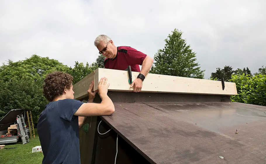 Gartenhaus: Erweiterung des Unterbaus