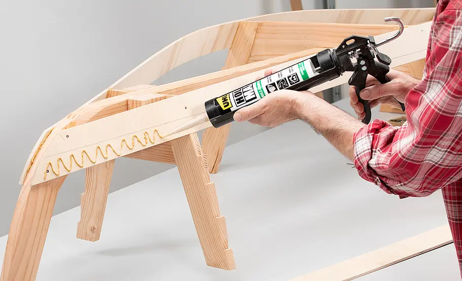 Hochbeet-Boot bauen