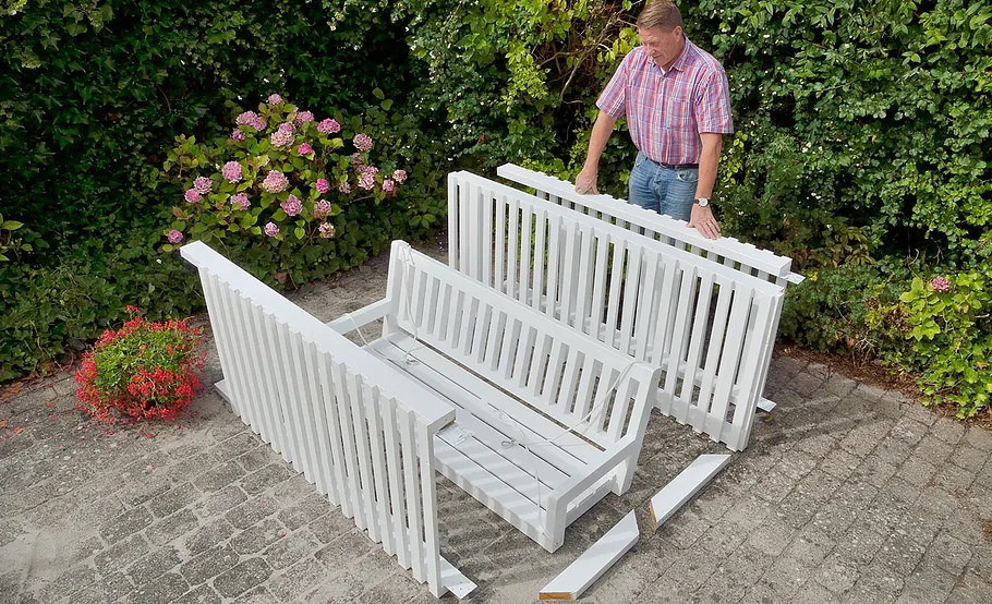 Gartenschaukel montieren