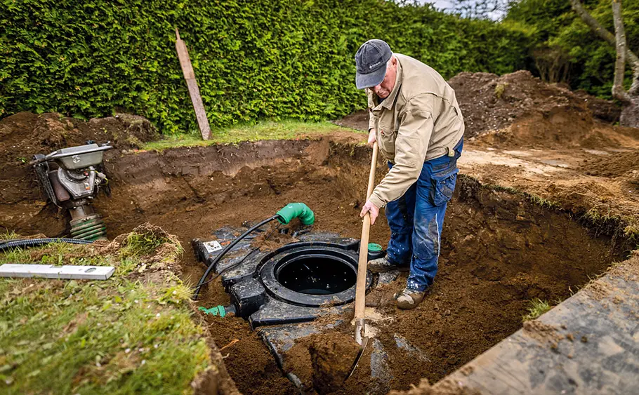 Regenwassertank im Garten vergraben