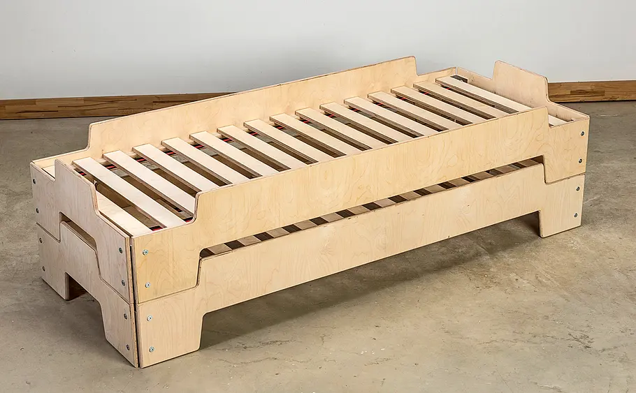 Gästebett zum Stapeln selber bauen