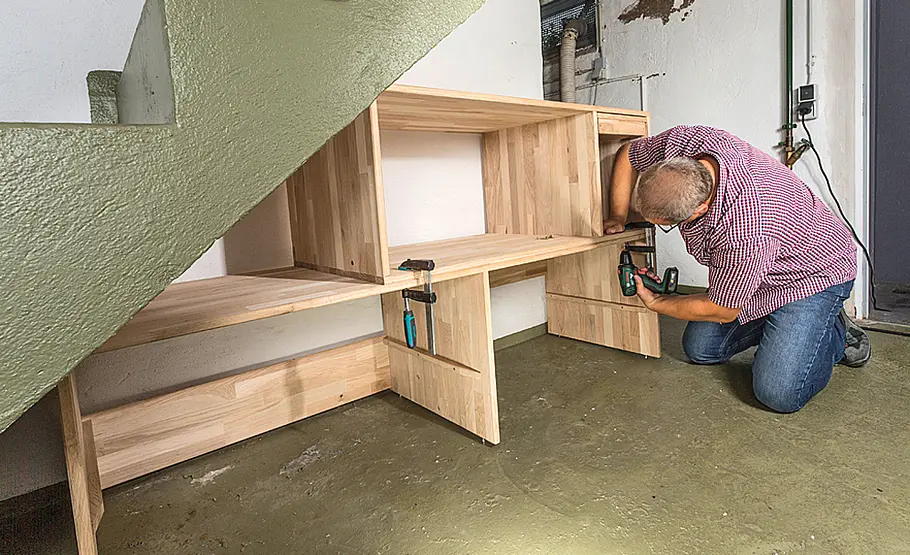 Treppenschrank bauen