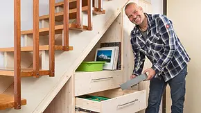 Drempelschrank unter der Treppe - Foto: sidm / MMM, CK Drempelschrank unter der Treppe - Foto: sidm / MMM, CK