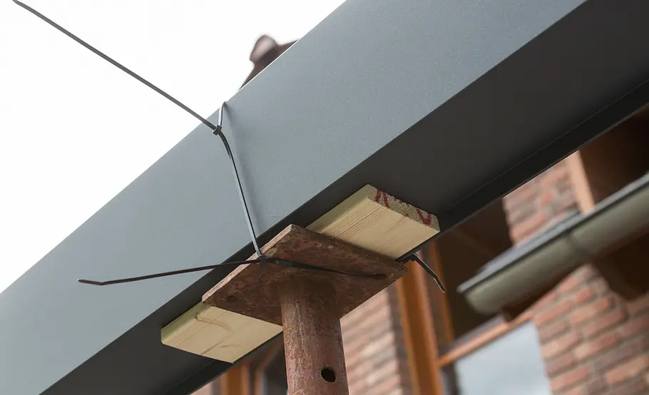 Terrassenüberdachung aus Alu und Glas bauen