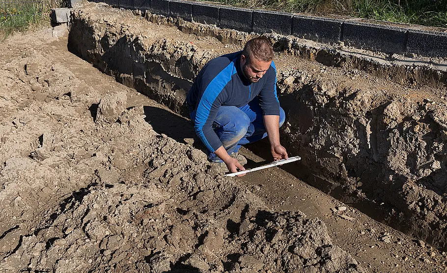 Gartenmauer aus Betonsteinen