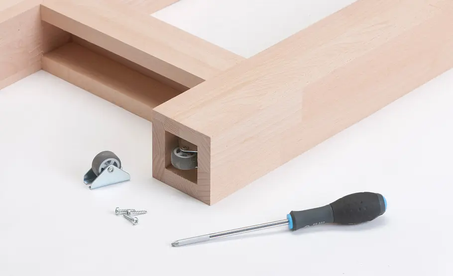 Sideboard mit Schwenk-Theke