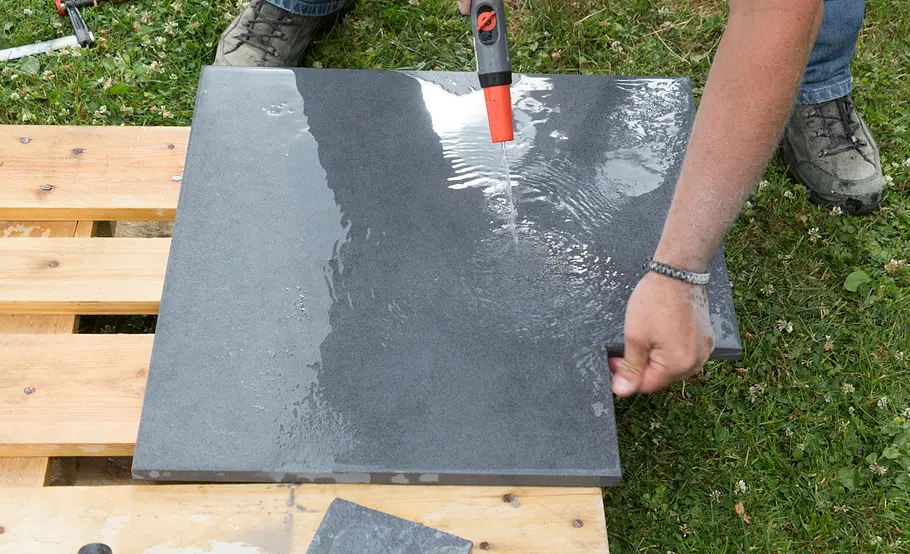 Terrassenüberdachung aus Alu und Glas bauen